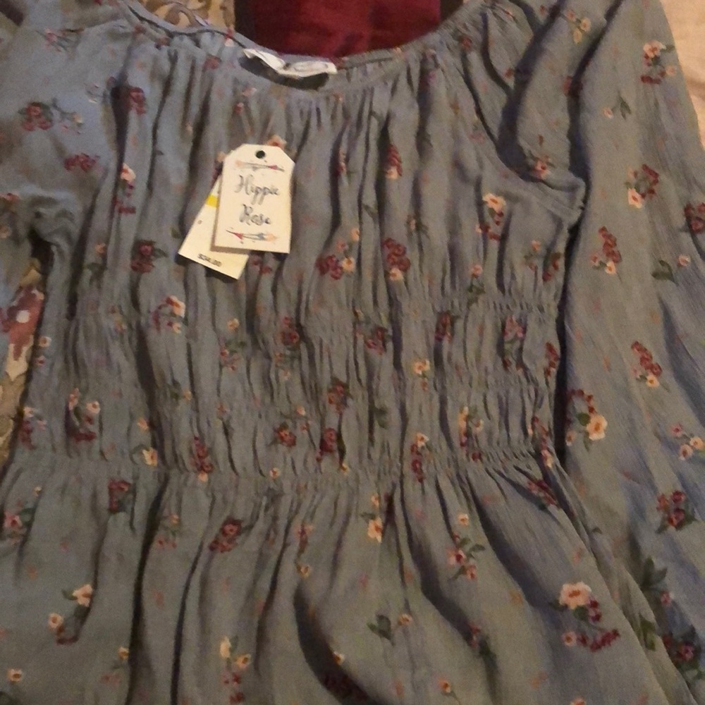 Long Sleeve Sage Floral Top